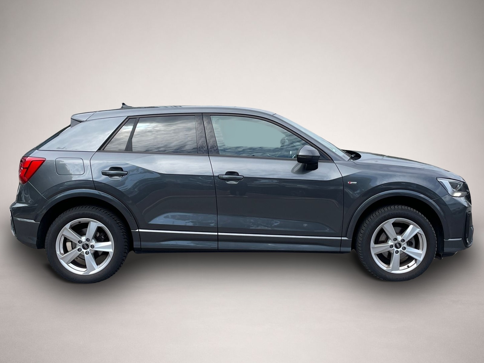 Bild 6 Audi Q2 35 TFSI S-tronic S-Line schwarz+*LED*Navi*AHK