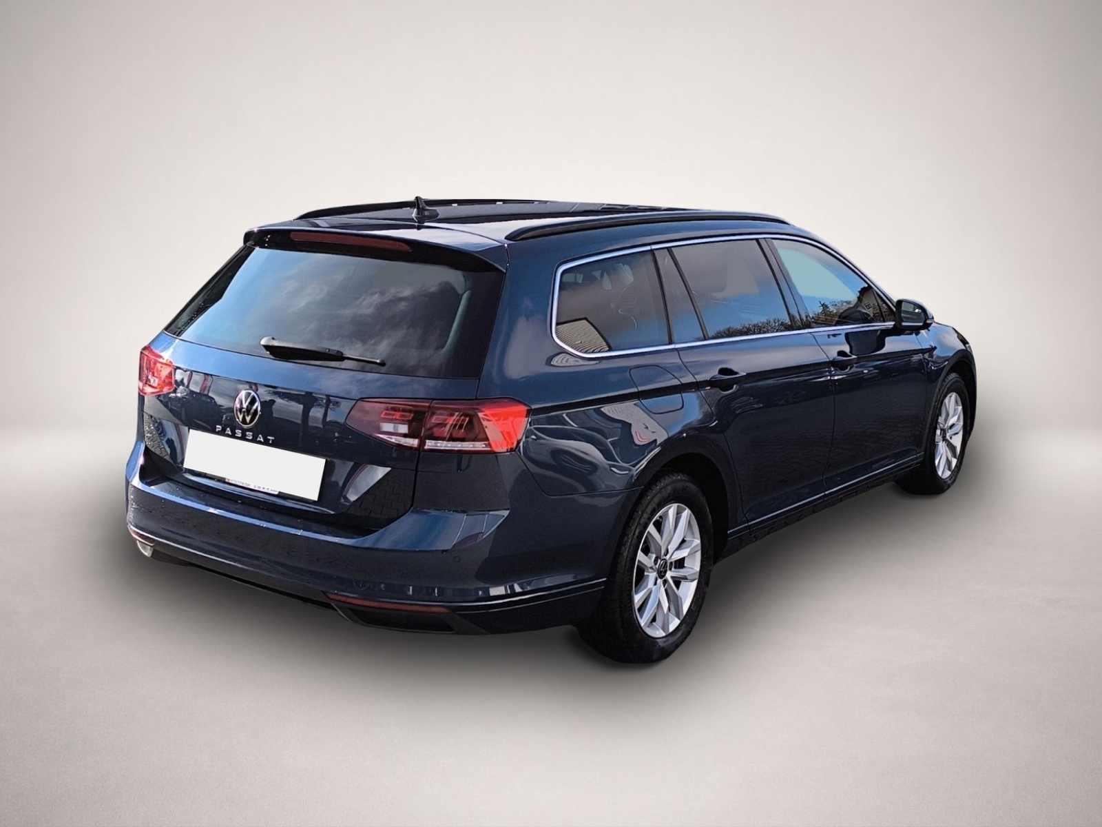 Bild 7 Volkswagen Passat Variant 1.5 TSI DSG Business AHK NAVI PDC