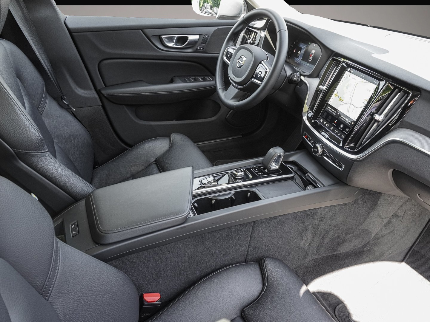 Bild 6 Volvo V60 Cross Country B4 AWD Plus Pano LED