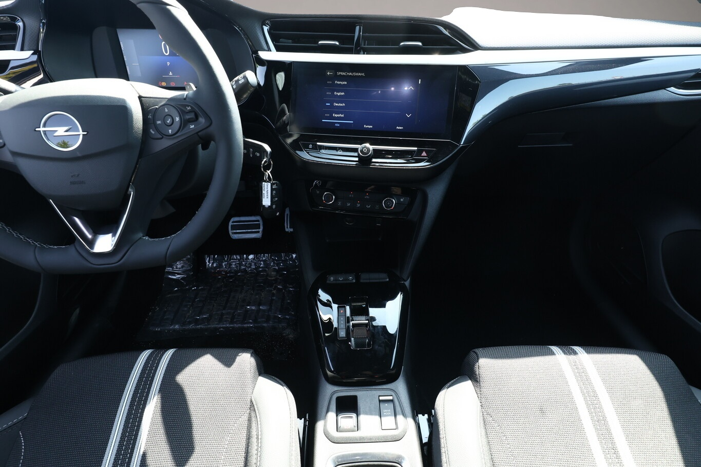 Bild 7 Opel Corsa Hybrid AT6 GS KomfortP SHZ LHZ ACC