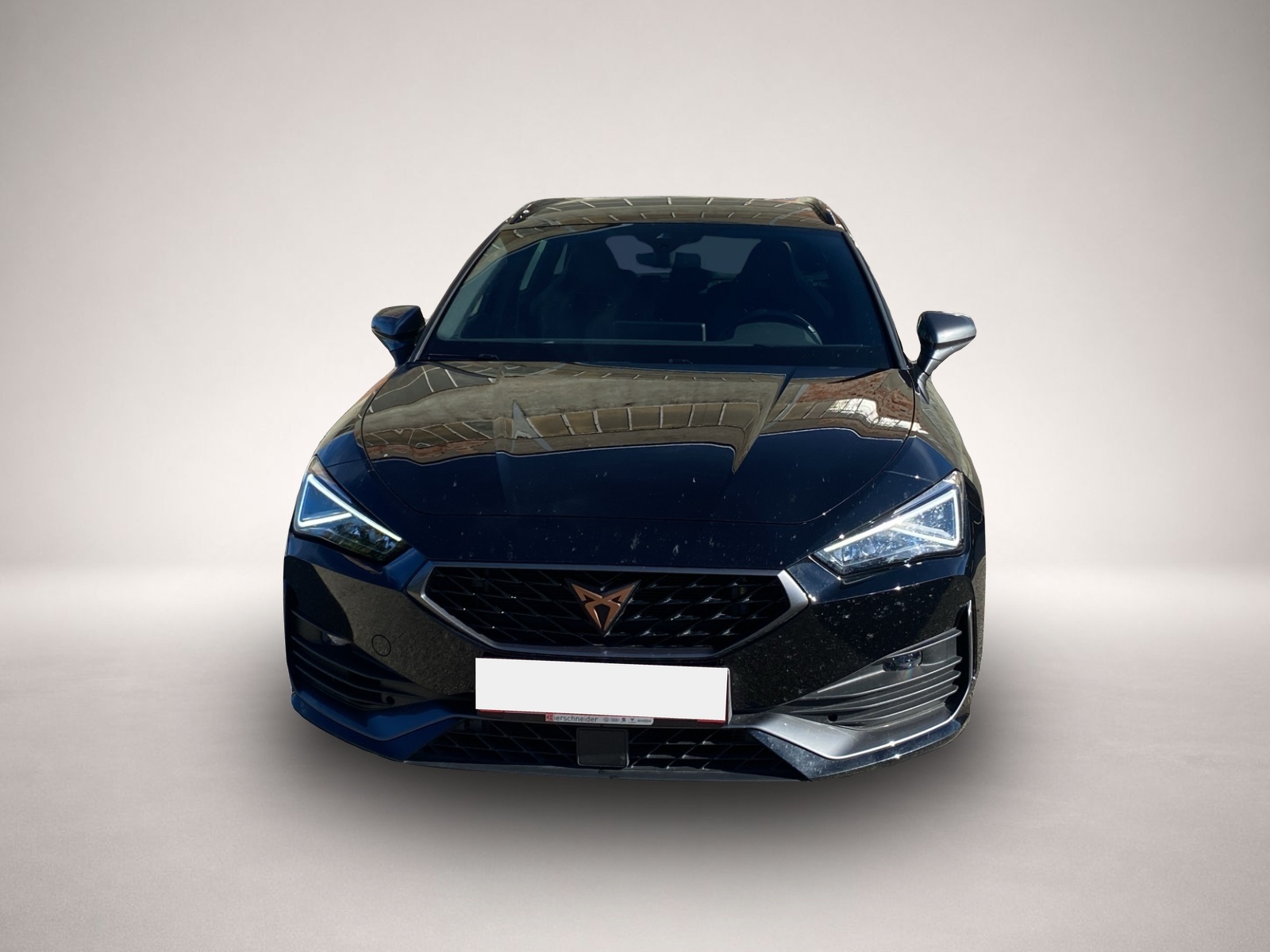 Bild 2 Cupra Leon Sportstourer 2.0 TSI DSG 4Dr. VZ KEYLESS DC