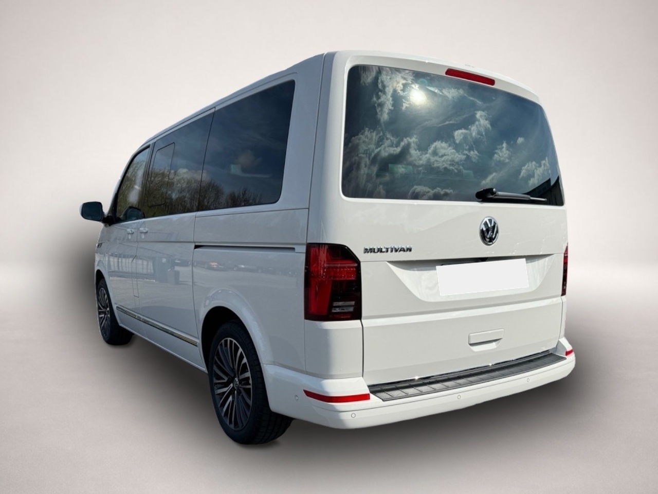Bild 4 Volkswagen T6 Multivan T6.1 Multivan Highline 4Motion DSG Final-Pack