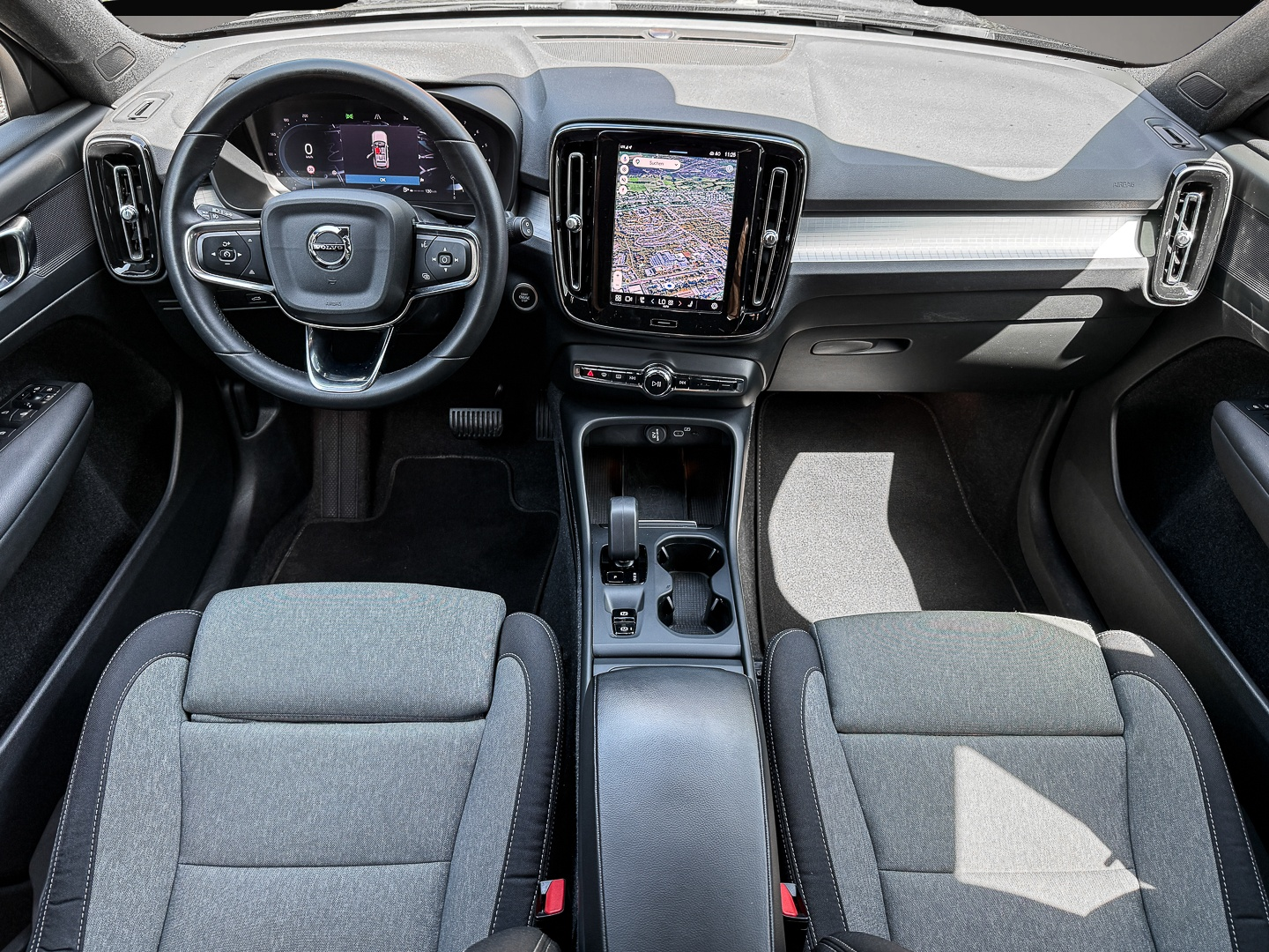 Bild 5 Volvo XC40 Core 2WD Digitales Cockpit Soundsystem Sper