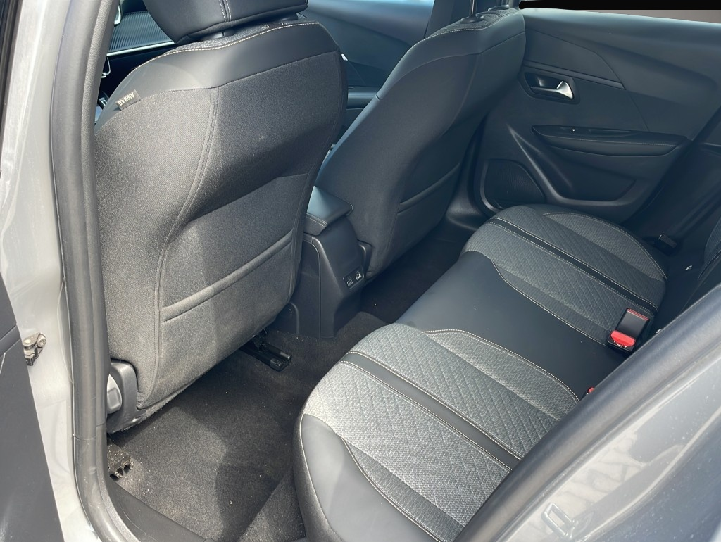 Bild 6 Peugeot 208 1.2 Allure Pack*Spurassist*Einparkhilfe*