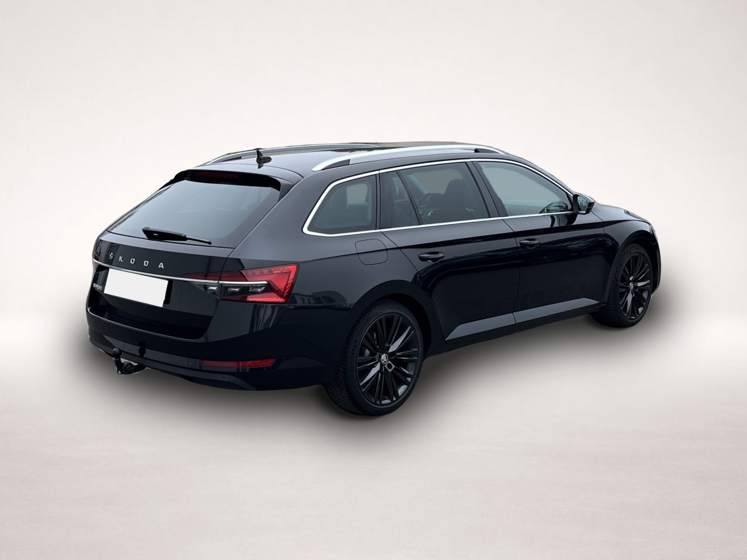 Bild 5 Skoda Superb Combi 2.0 TDI DSG Style Premium STHZ LEDE