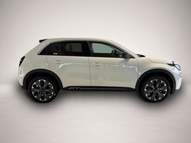 Bild 4 Fiat 600 La Prima Hybrid 1.2 T3 107 kW (145 PS) DCT Klim.