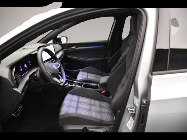 Bild 3 Volkswagen Golf 8 VIII 1.5 TSI eHybrid DSG GTE Black Style