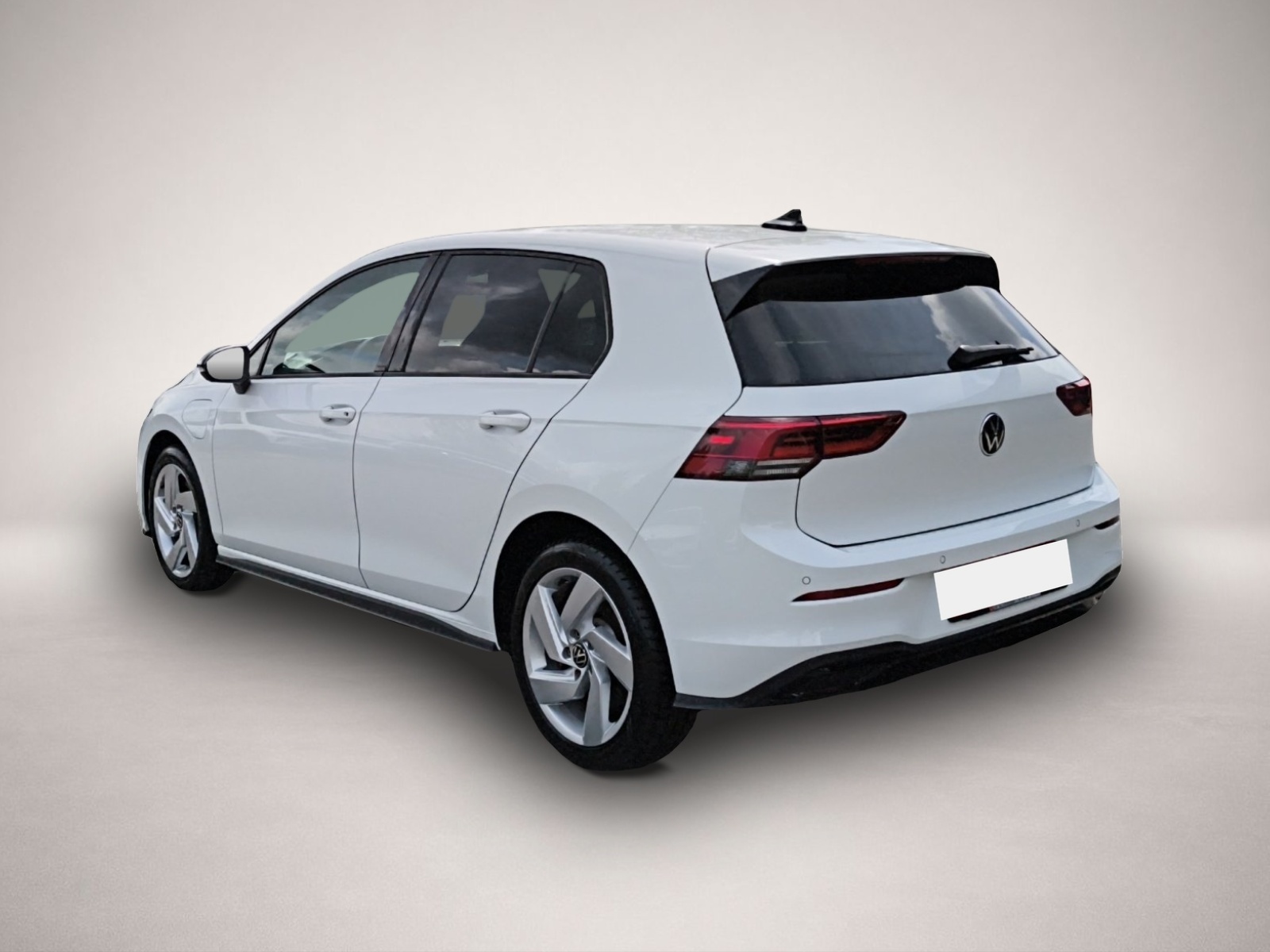 Fotografie 5 des Volkswagen Golf VIII Lim. 1.4 electric TSI GTE eHybrid NAVI