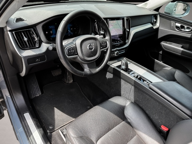 Volvo XC60 XC60 Core AWD StandHZG Digitales Cockpit Soundsy - Thumbnail 4