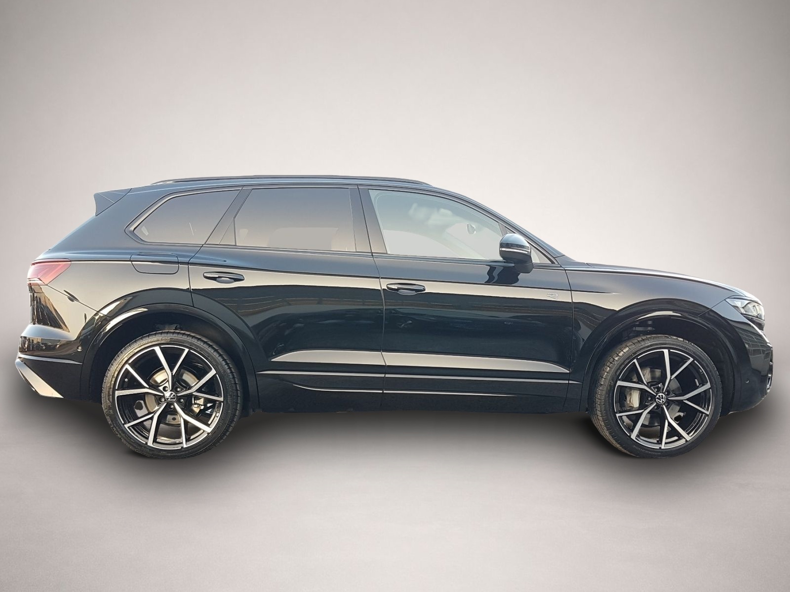 Bild 7 Volkswagen Touareg V6 TDI 4M Tiptr.*R-Line*Black-Style*Pano
