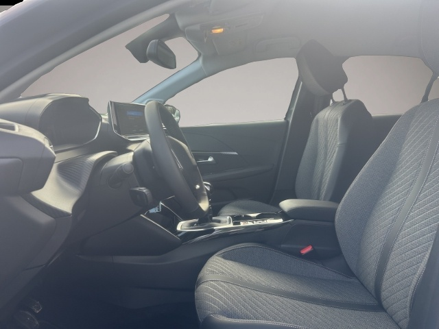 Bild 7 Peugeot 208 Allure PureTech 100 +360 CAM+LED+SHZ+NAV+Car