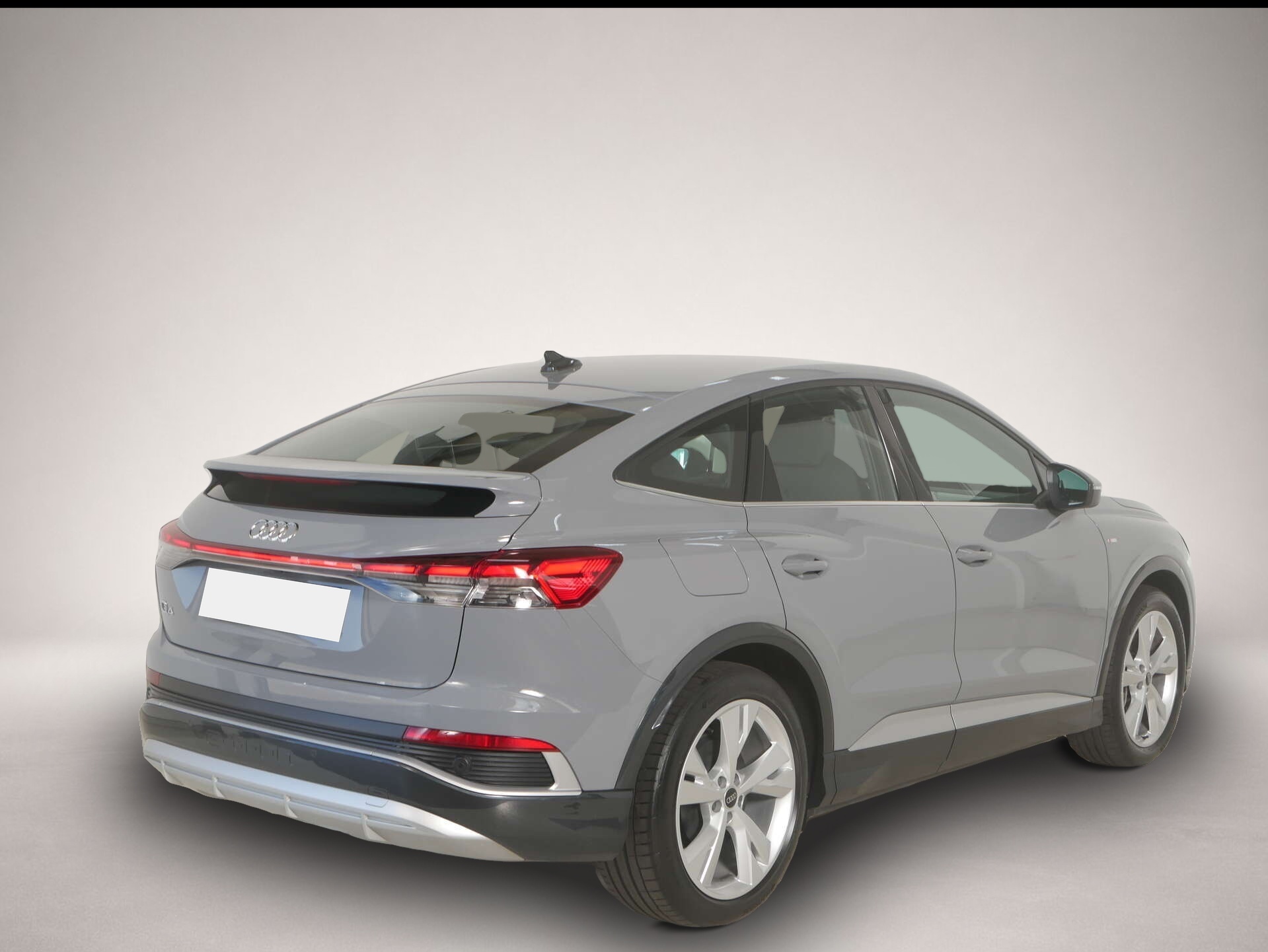 Bild 5 Audi Q4 e-tron Sportback S line