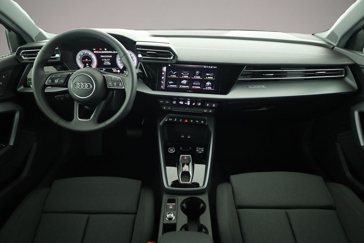 Fotografie 5 des Audi quattro A3 allstreet TFSI quattro S-Tronic, Navi, 18-Zol