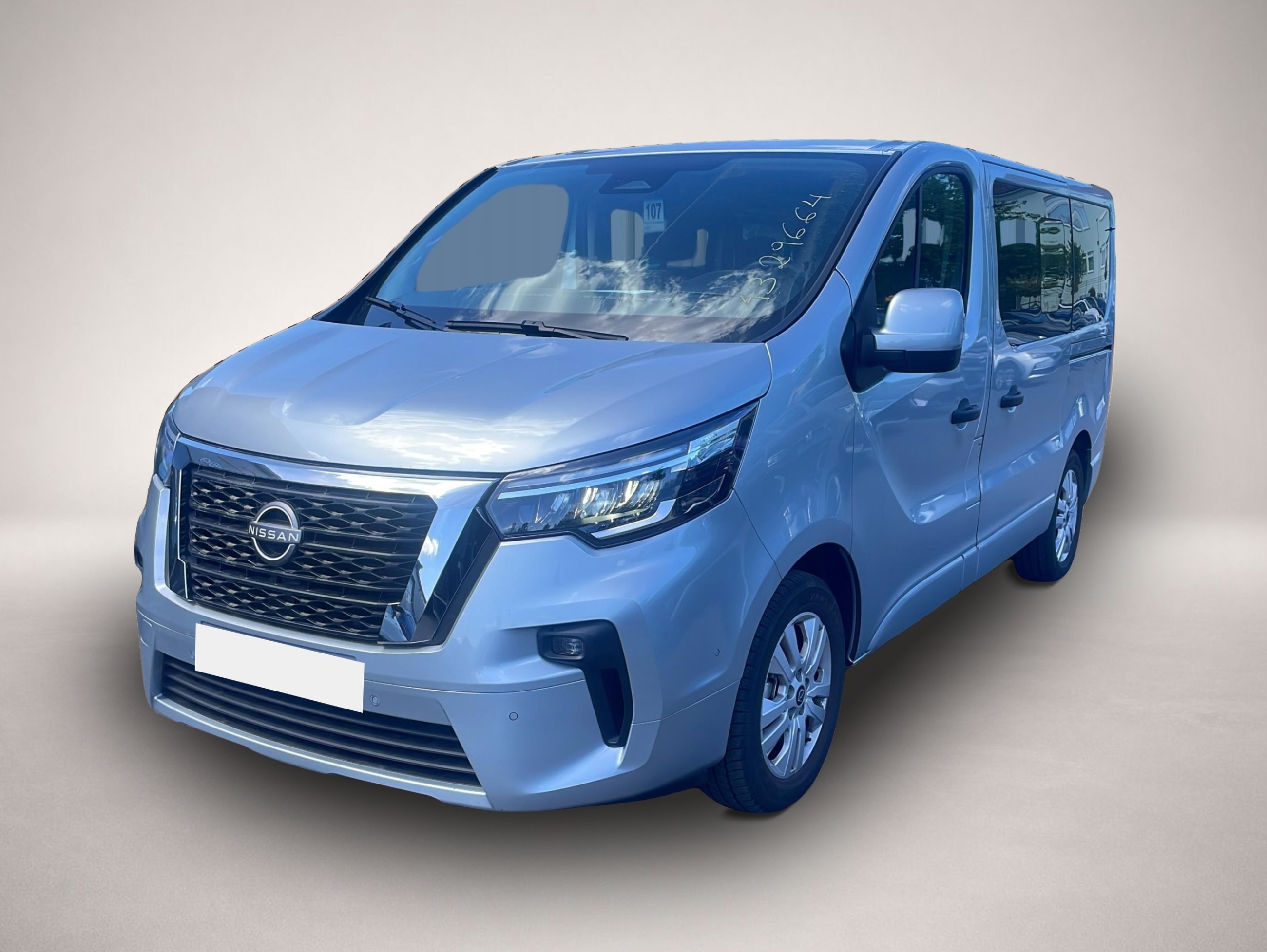 Fotografie Nissan Primastar 2.0 DCI L1H1 3,0t Tekna*8 Sitze*LED