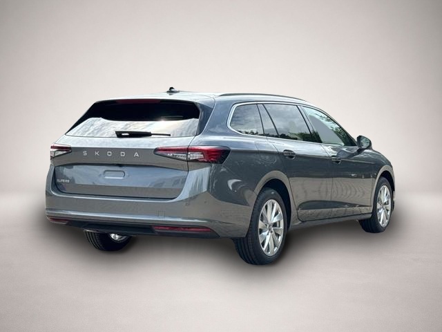 Fotografie 3 des Skoda Superb Selection DSG+ NAVI+AHK+EL. HECKKL.+KESSY+SHZ V.