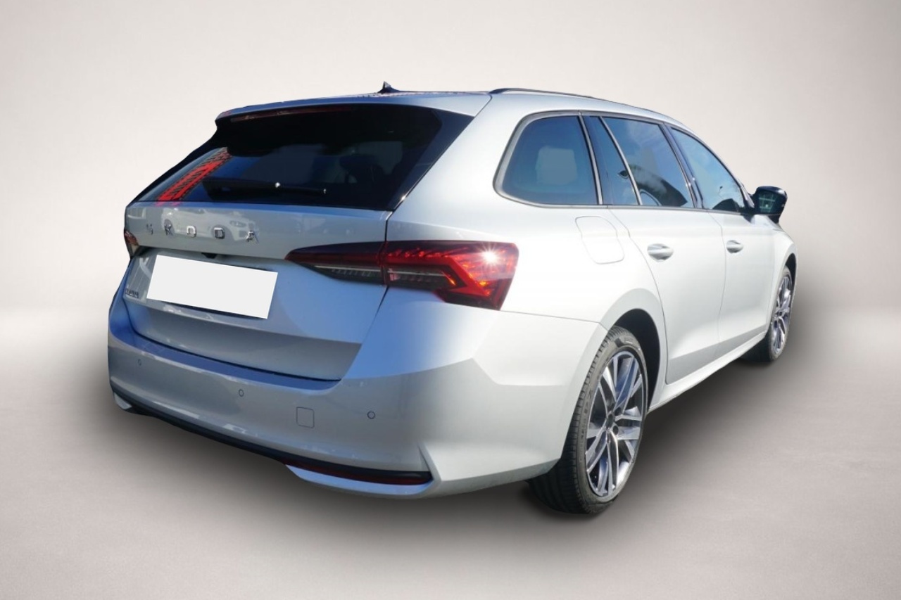 Bild 4 Skoda Octavia Combi 2.0 TDI DSG Panorama AHK ACC Kamer