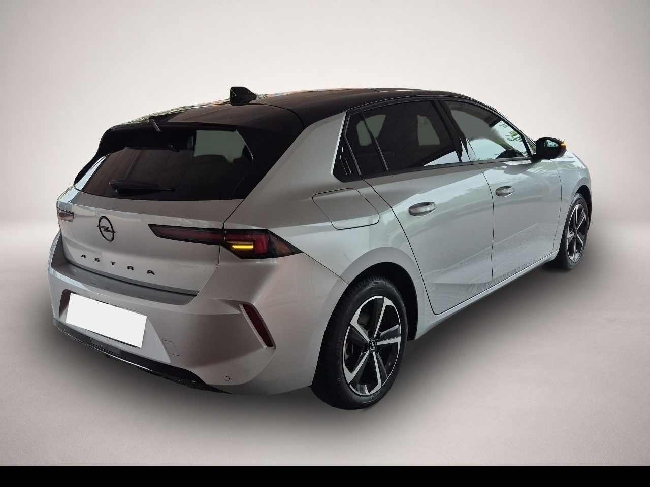 Bild 6 Opel Astra GS AT Shz Navi Kamera 360 Schiebedach
