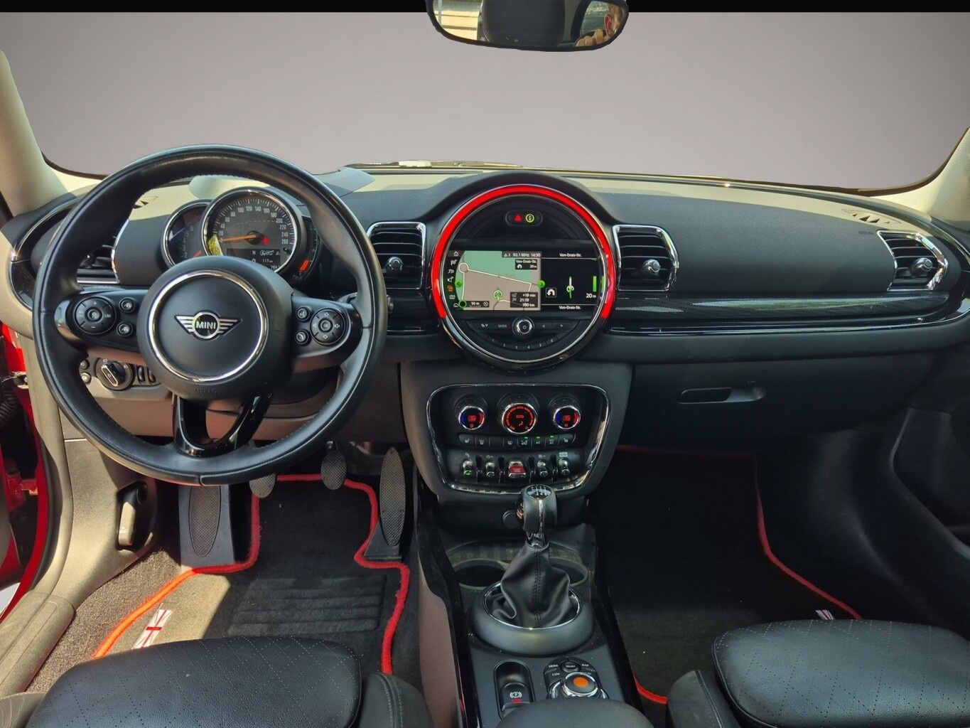 Bild 6 MINI Cooper S Clubman 192 Cooper S Nav LED Pano Chilli PDC