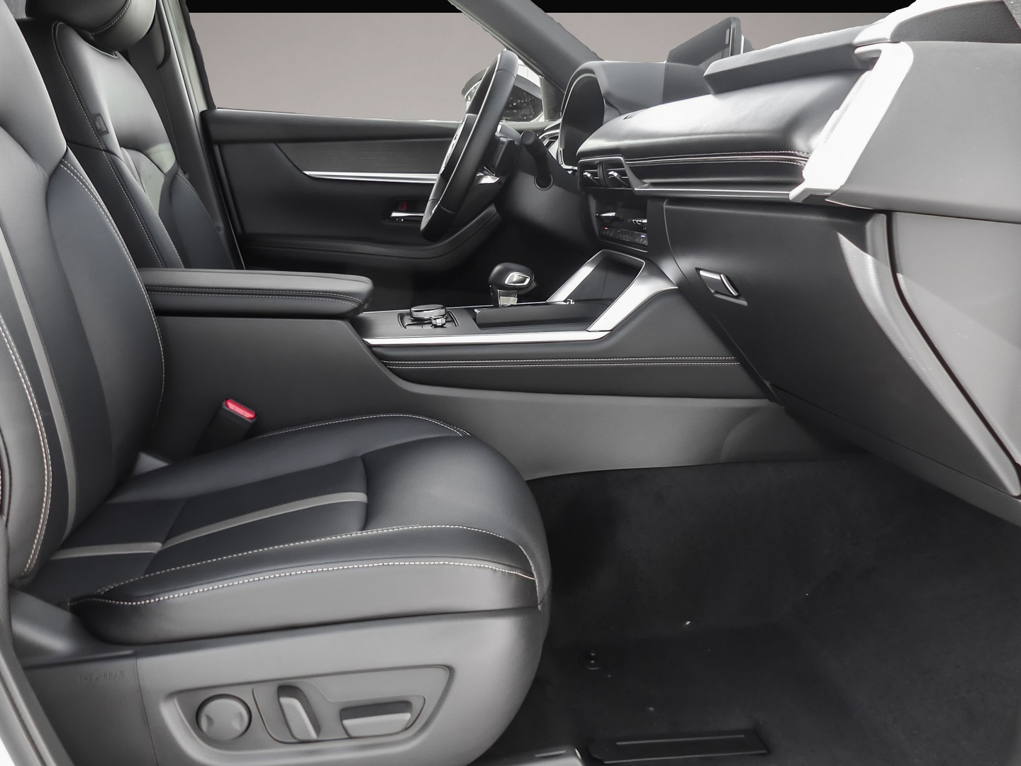 Fotografie 5 des Mazda CX-60 2025 AWD 2.5L e-SKYACTIV-PHEV 327PS 8AT EU