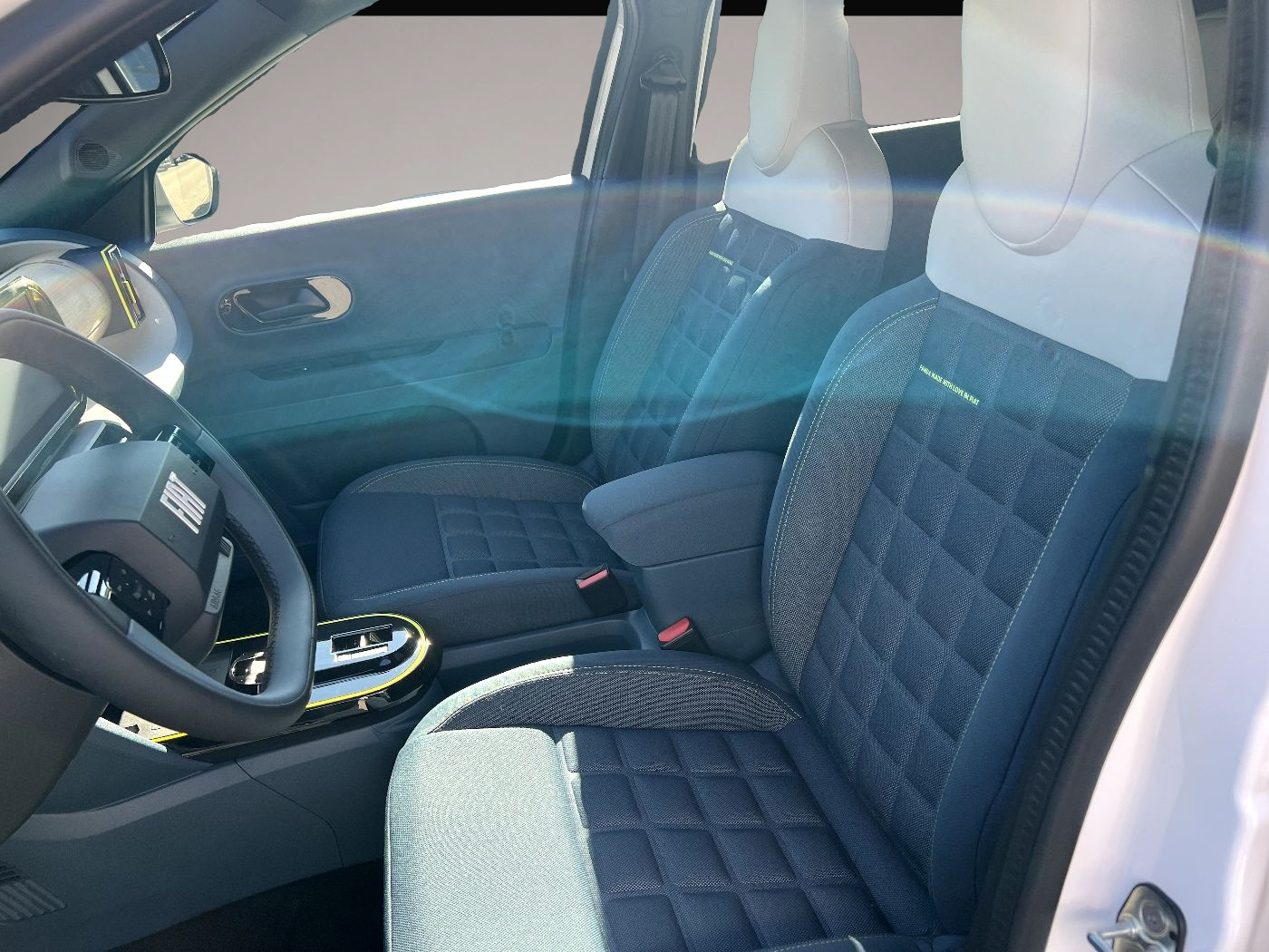 Bild 7 Fiat Grande Panda Elektro BEV 44kWh 83 La Prima LED