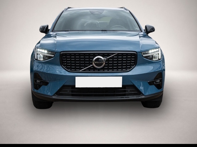 Bild 3 Volvo XC40 Plus Dark 2WD El. Panodach Digitales Cockpi