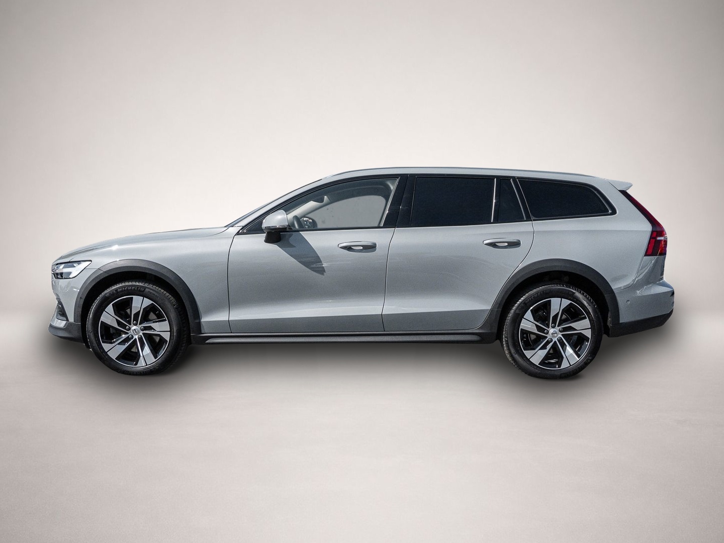 Bild 4 Volvo V60 Cross Country B4 AWD LED