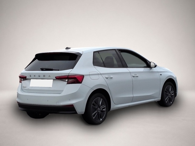 Bild 3 Skoda Fabia TOUR TSI*Voll-LED R-Kam SHZ digCockp Tempo