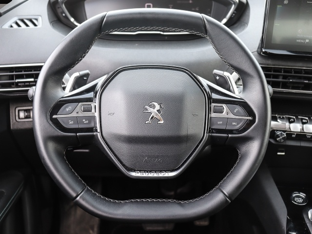 Bild 5 Peugeot 3008 Hybrid 225 Allure 1.6 Plug-In EU6d Navi dig