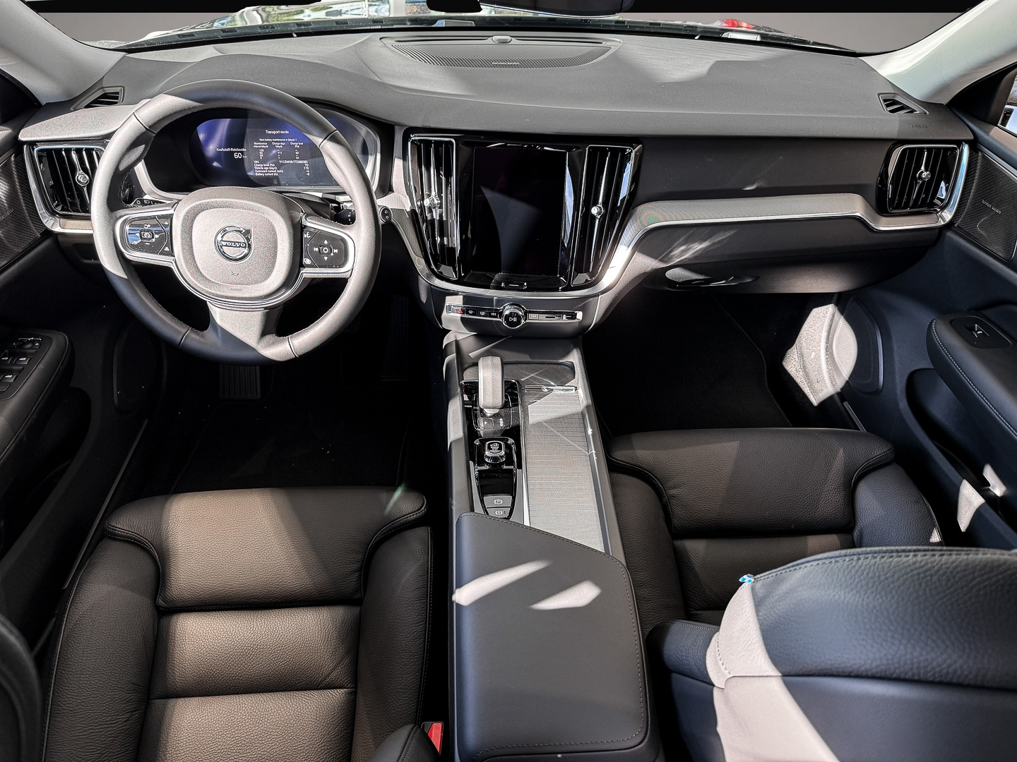 Bild 5 Volvo V60 B4 Benzin Plus Dark Surround View