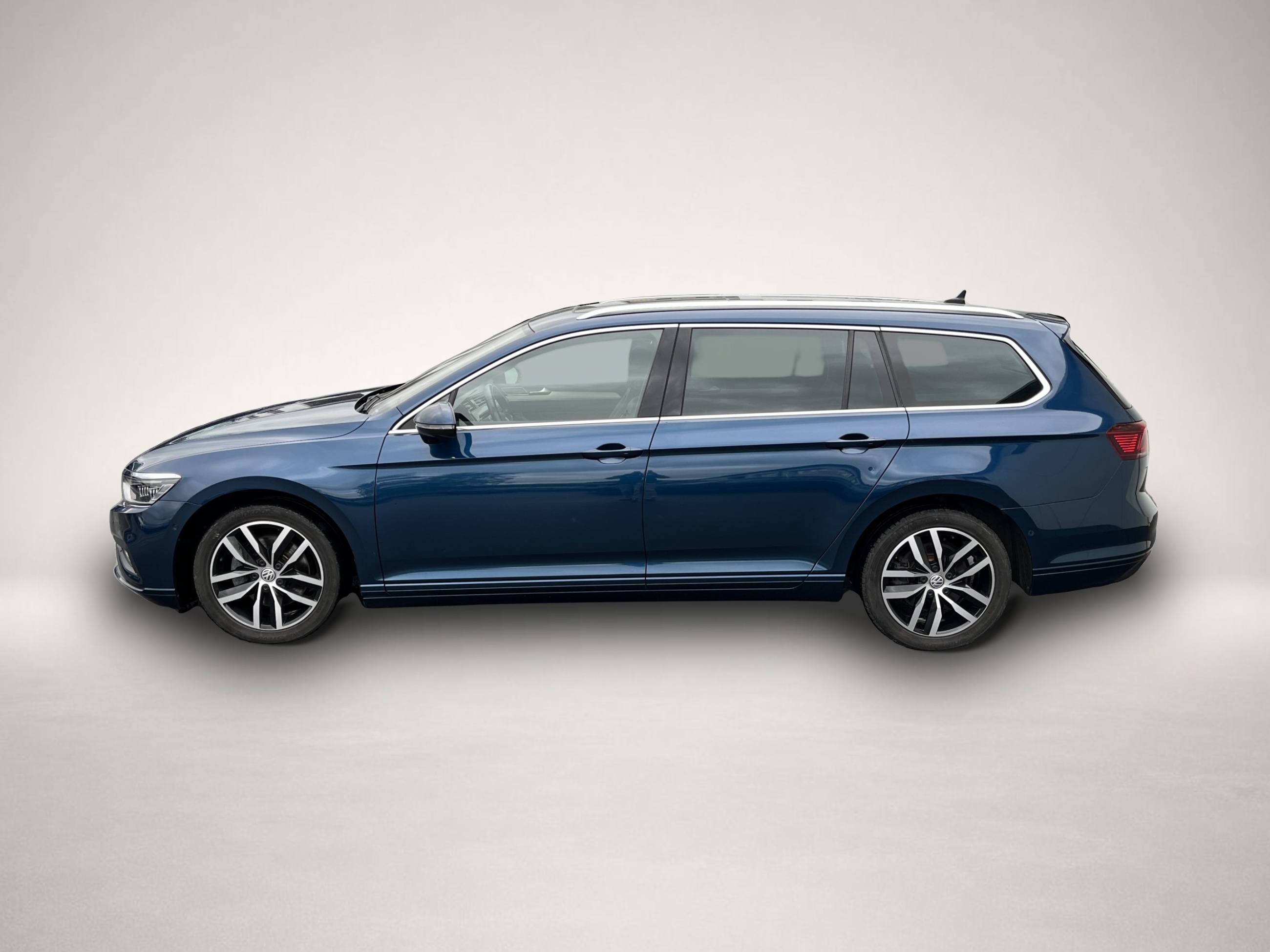 Fotografie Volkswagen Passat Variant 2.0 TDI DSG Business 172¤ m.20% A