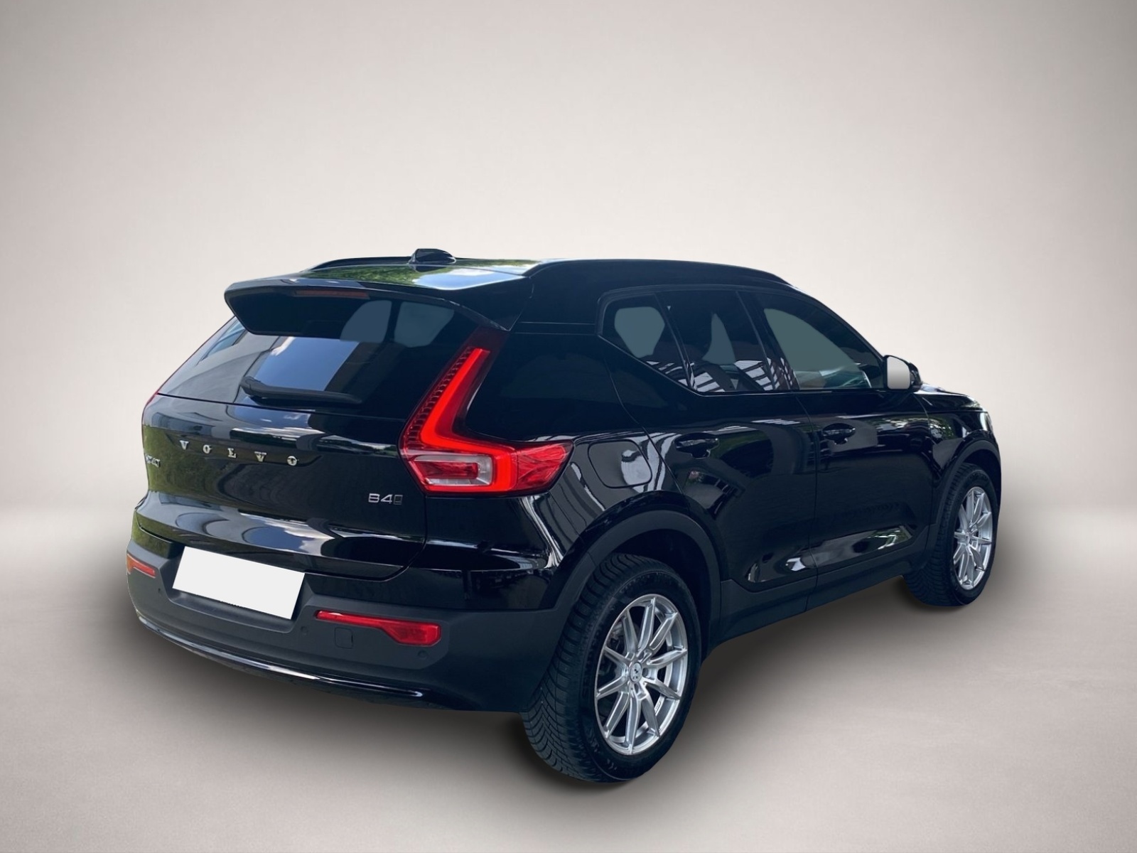 Bild 5 Volvo XC40 B4 Plus Dark AHK*LED*Navi*SHZ*Winterp.*Kam.