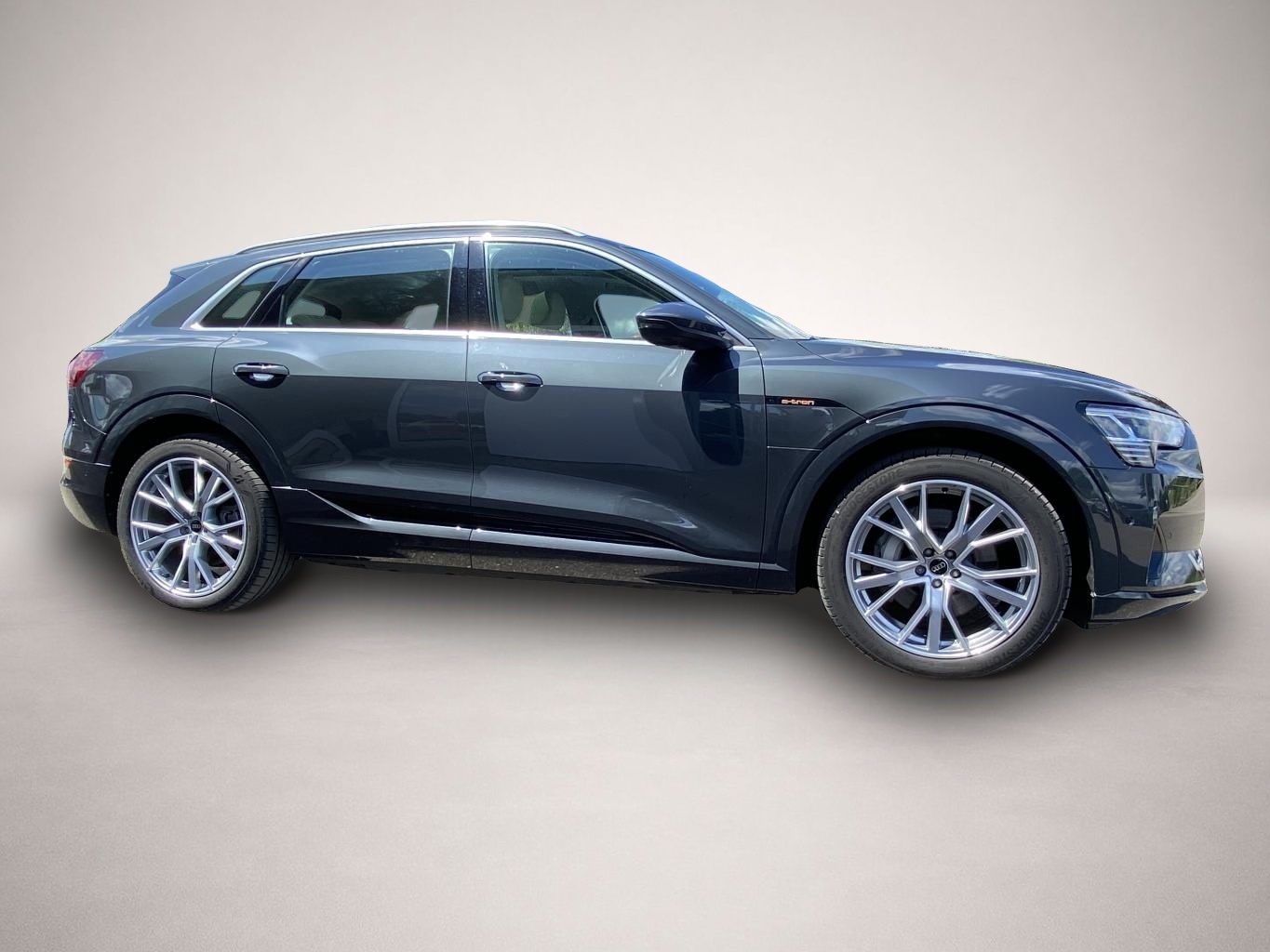 Bild 6 Audi e-tron 55 advanced quattro 95kwh BANG-OLUF.+MATR