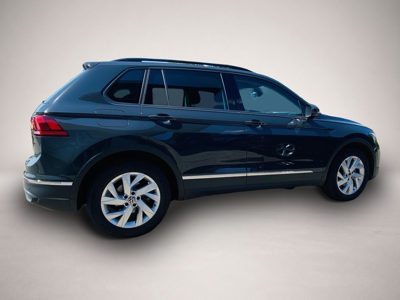Fotografie 5 des Volkswagen Tiguan 1.5 TSI LIFE APP-CONNECT+NAVI+LED+DAB+LAN