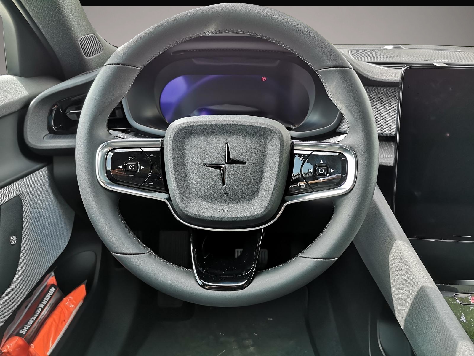 Fotografie 4 des Polestar 2 Long Range Dual Pilot Lite Plus Paket
