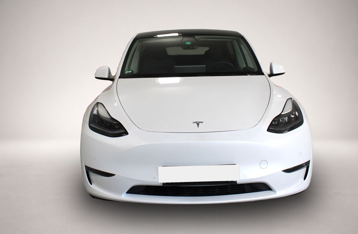 Fotografie 2 des Tesla Model Y 1-Gang Automatik