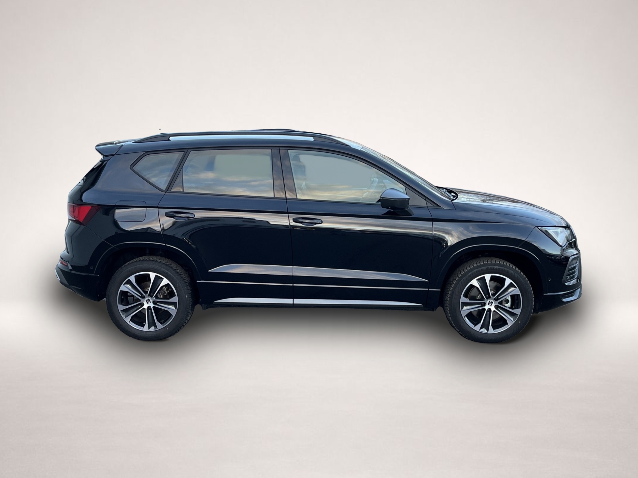Bild 3 Seat Ateca 2.0 TDI DSG FR-Line Navi VirtCockpit LR-Hz