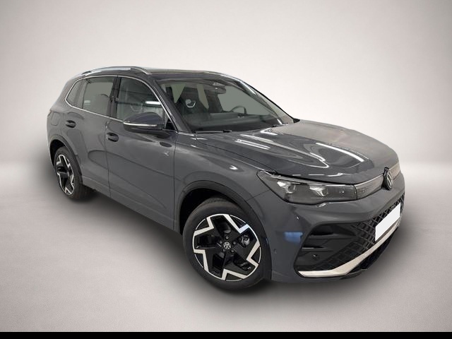 Bild 1 Volkswagen Tiguan R-Line 1.5 eTSI 150PS/110kW DSG7 2026 +AHK +HuD.