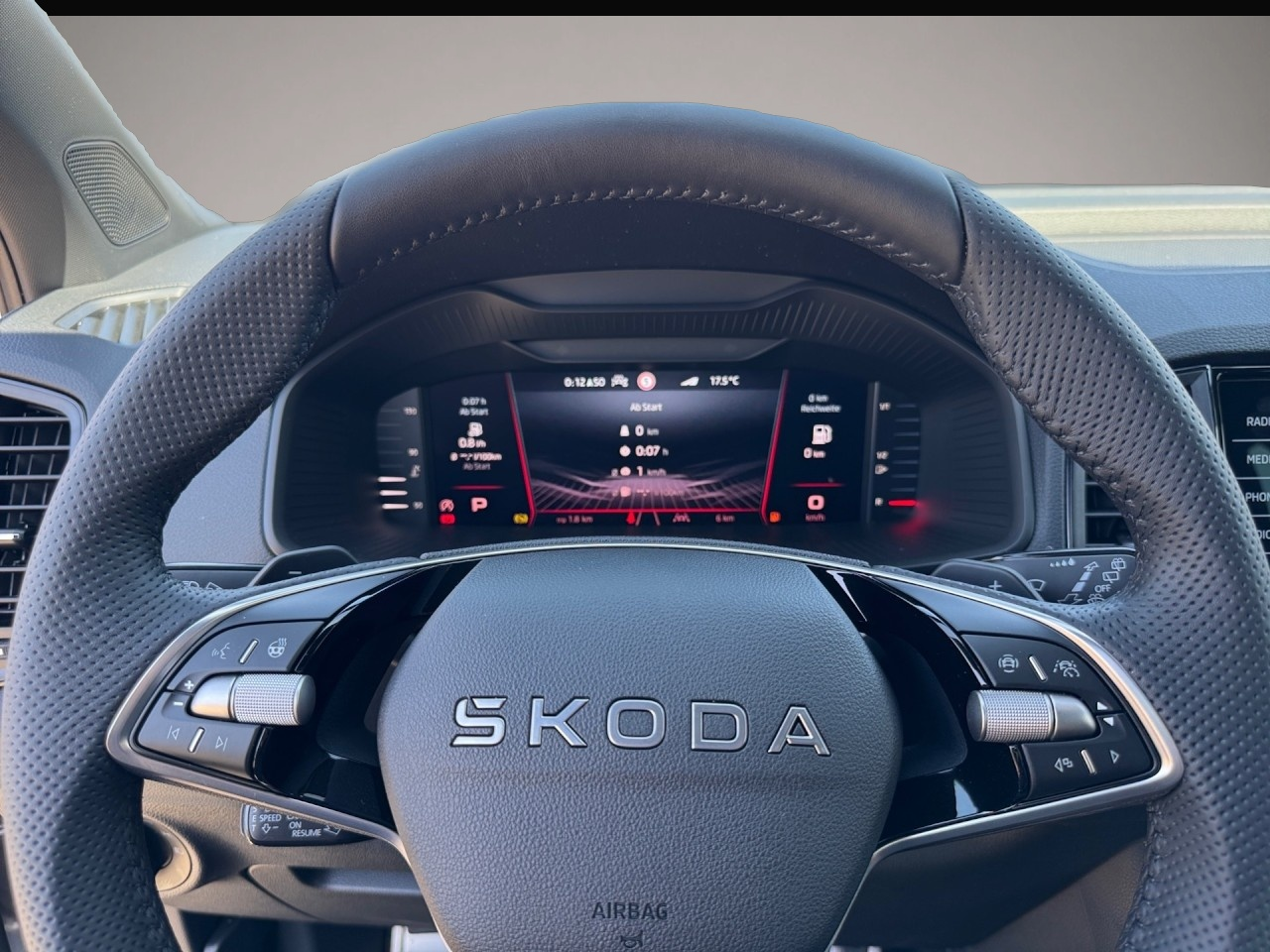 Skoda Karoq Karoq Sportline 1.5TSI DSG Matrix Kamera ACC - Thumbnail 6