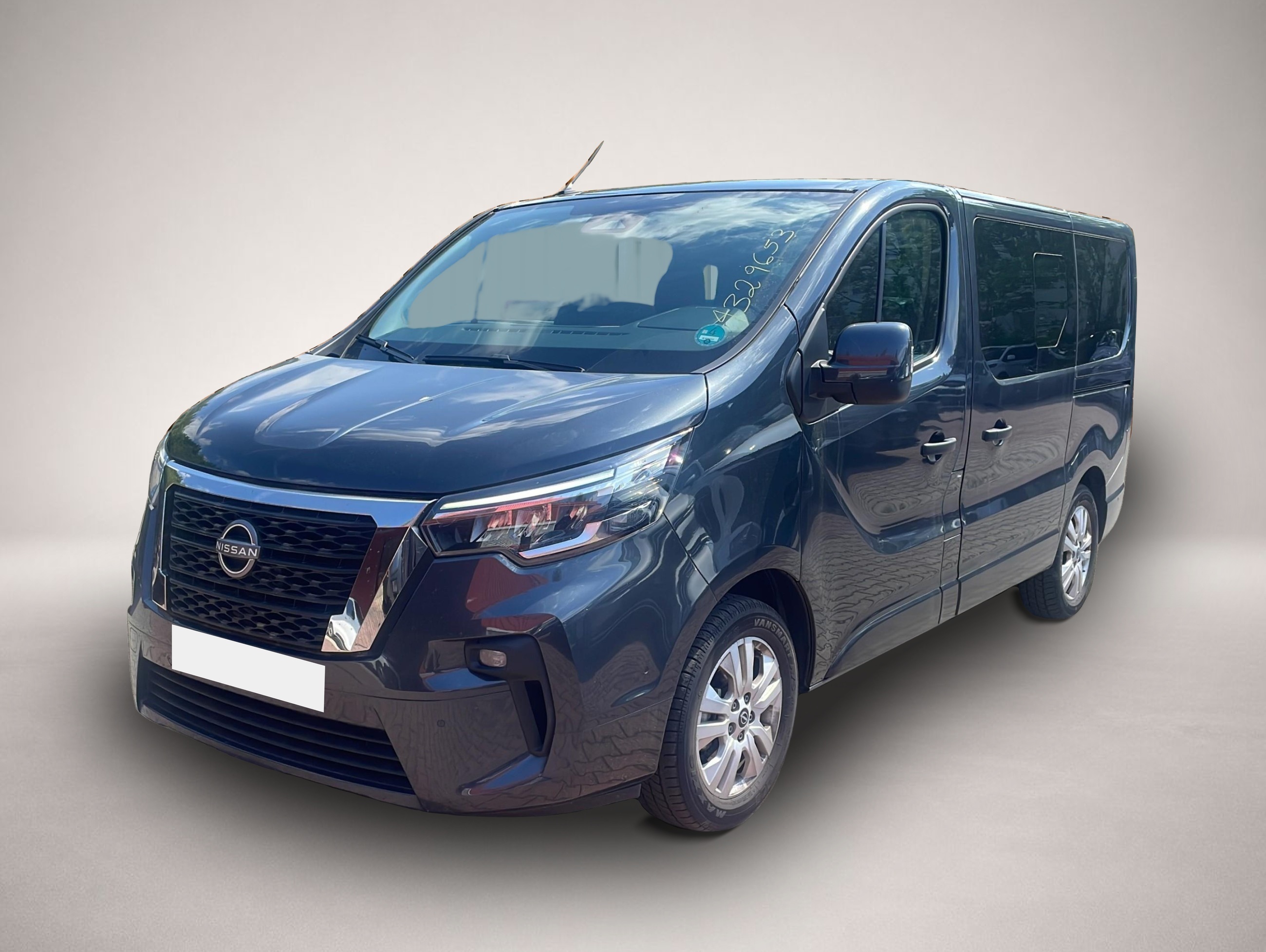 Fotografie Nissan Primastar 2.0 DCI L1H1 3,0t Tekna*8 Sitze*LED