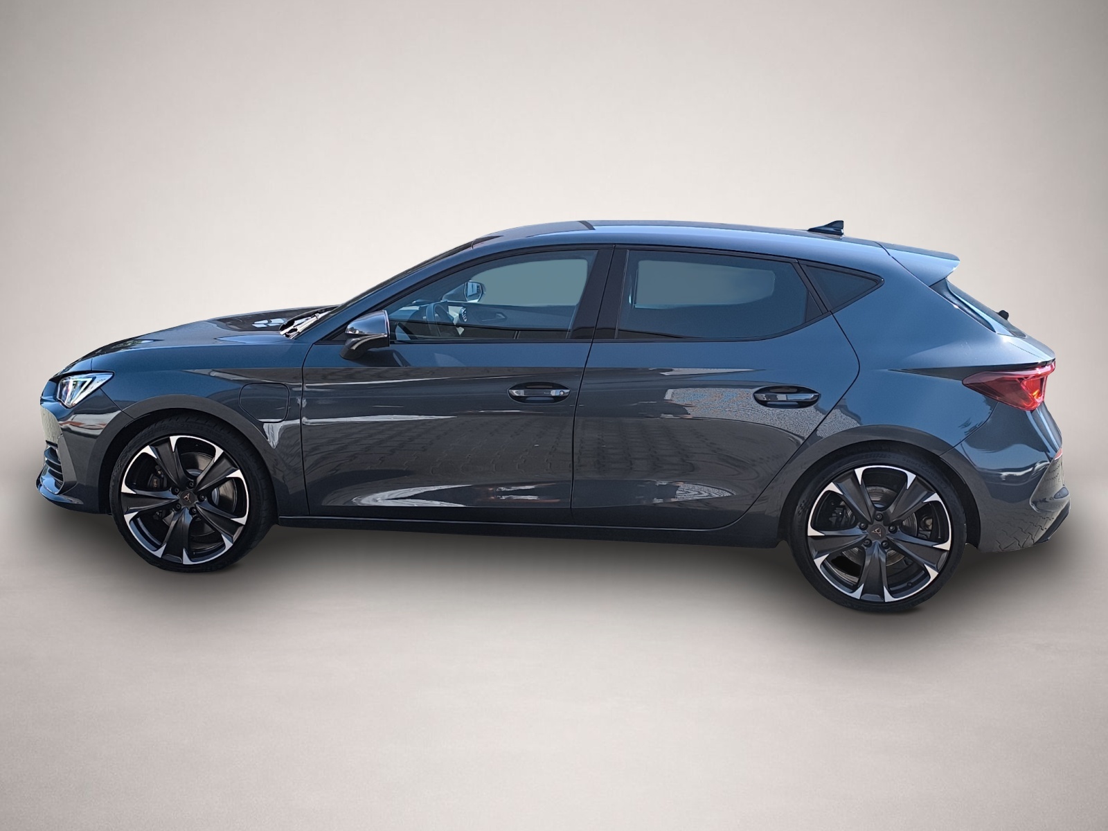 Bild 4 Cupra Leon 1.4 TSI DSG e-Hybrid VZ LED NAVI KESSY KLIM