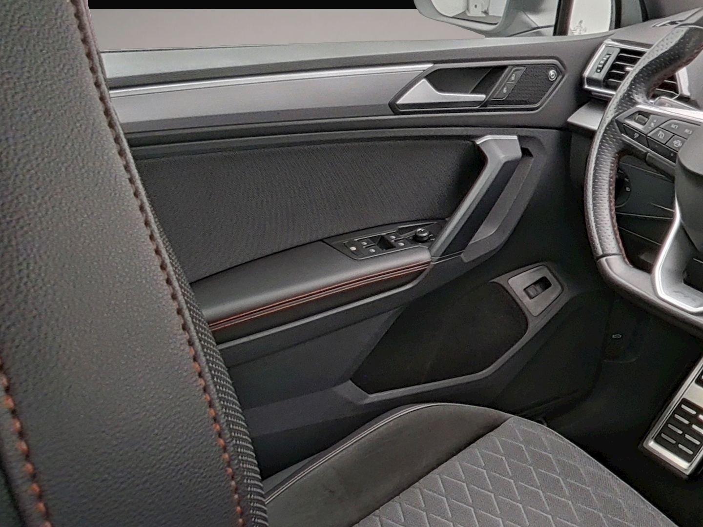 Fotografie 5 des Seat Tarraco 2.0 TDI DSG 4Dr. FR 7S AHK PANO STANDH N