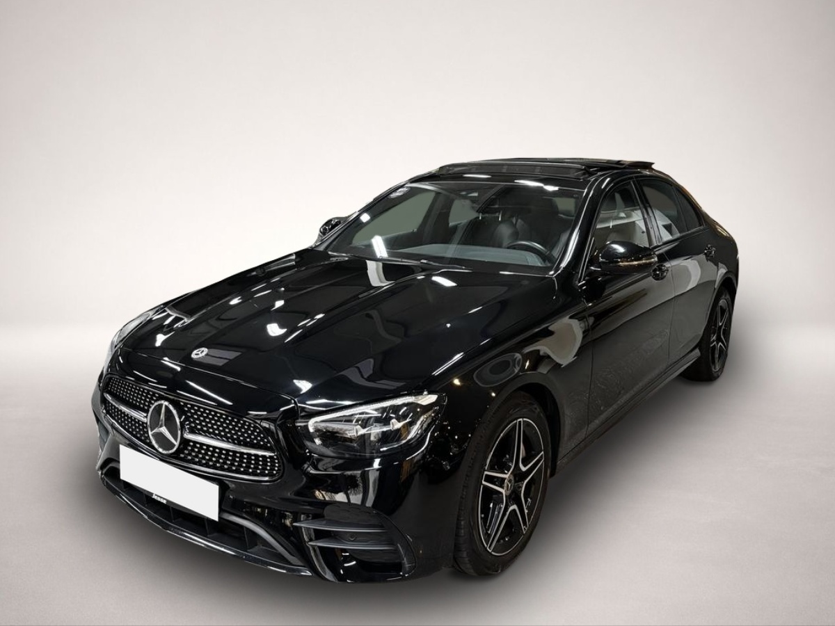 Fotografie des Mercedes-Benz E 300 de AMG Line Night LED Panorama Memory