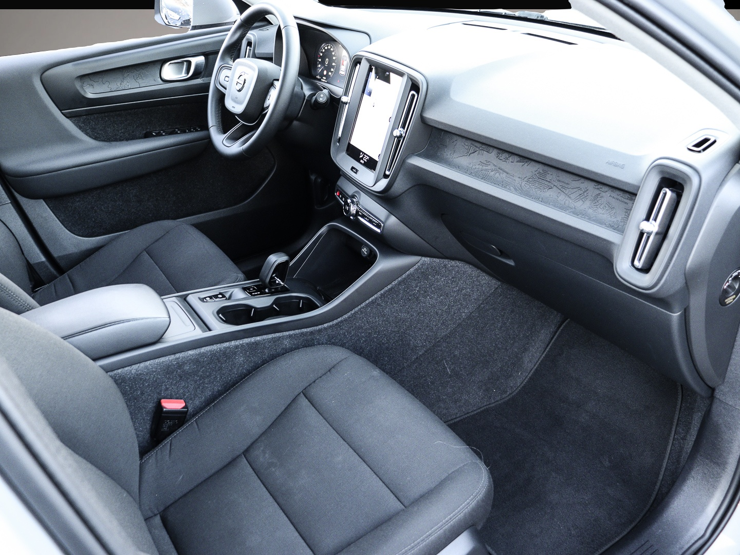 Bild 3 Volvo XC40 Essential 2WD Digitales Cockpit Soundsystem