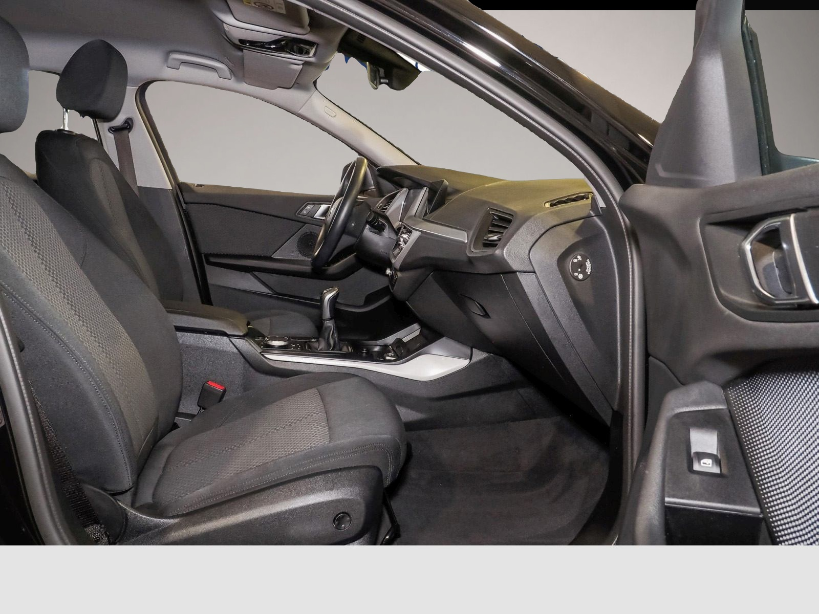 Bild 5 BMW 116 d Advantage-Navi*PDC*SHZ*beh. Lenkrad*LED*2-