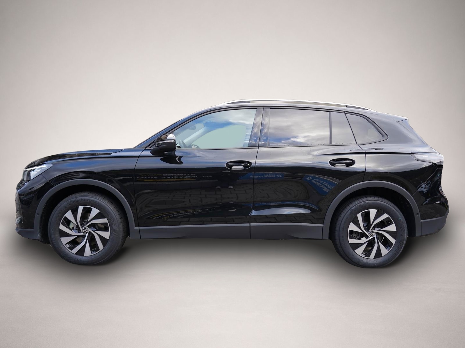 Fotografie 3 des Volkswagen Tiguan 1.5 eTSI DSG Life+Pano+AHK mtl. ab 349€*