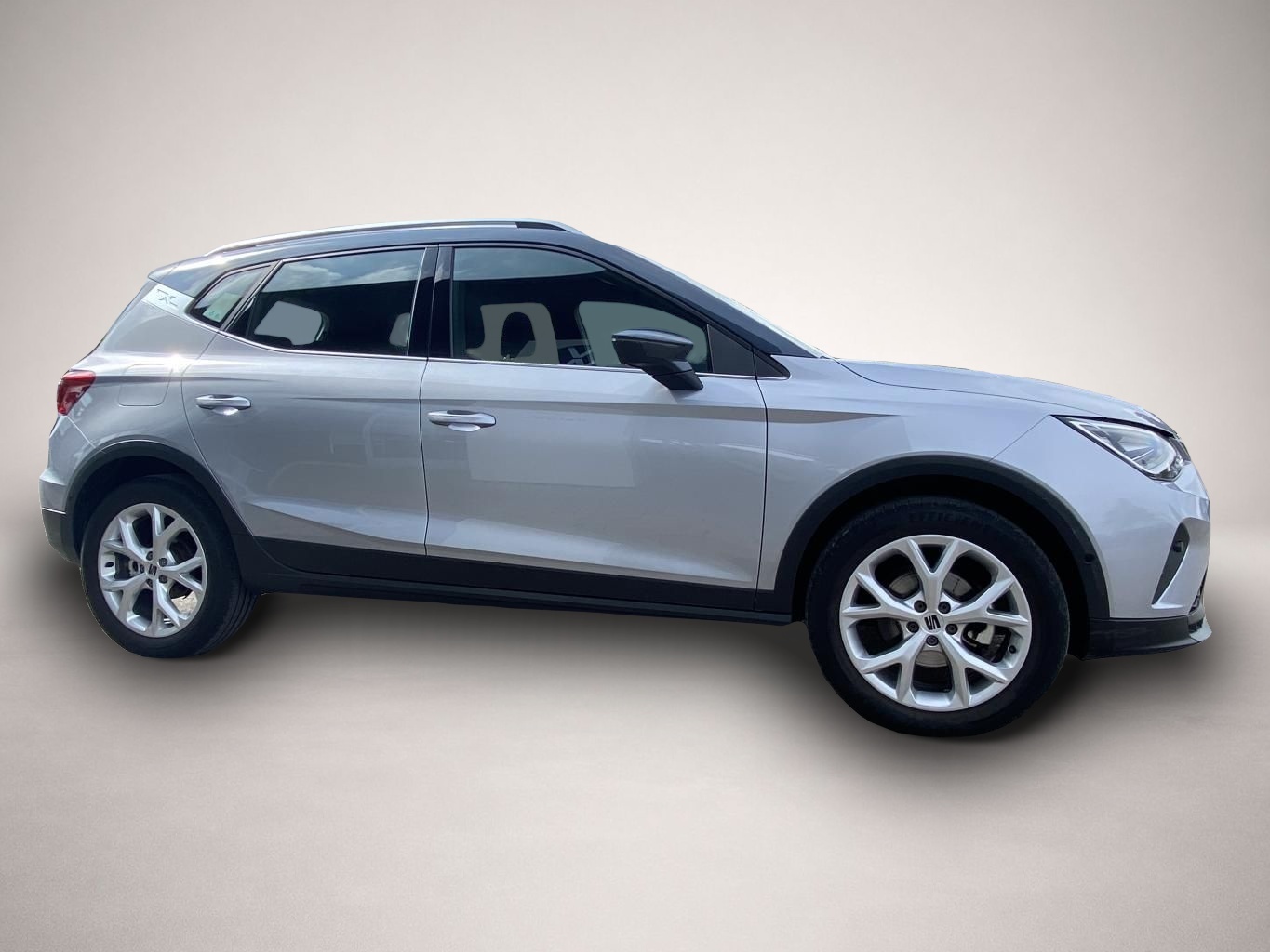 Bild 6 Seat Arona 1.0 TSI FR-Line AHK+NAVI-PRO+KAMERA+LED+FU
