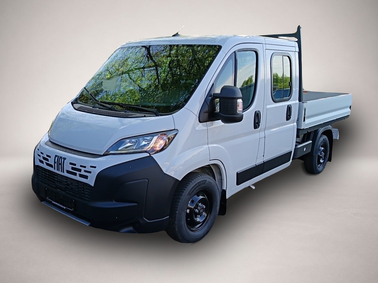 Vehicle image 0