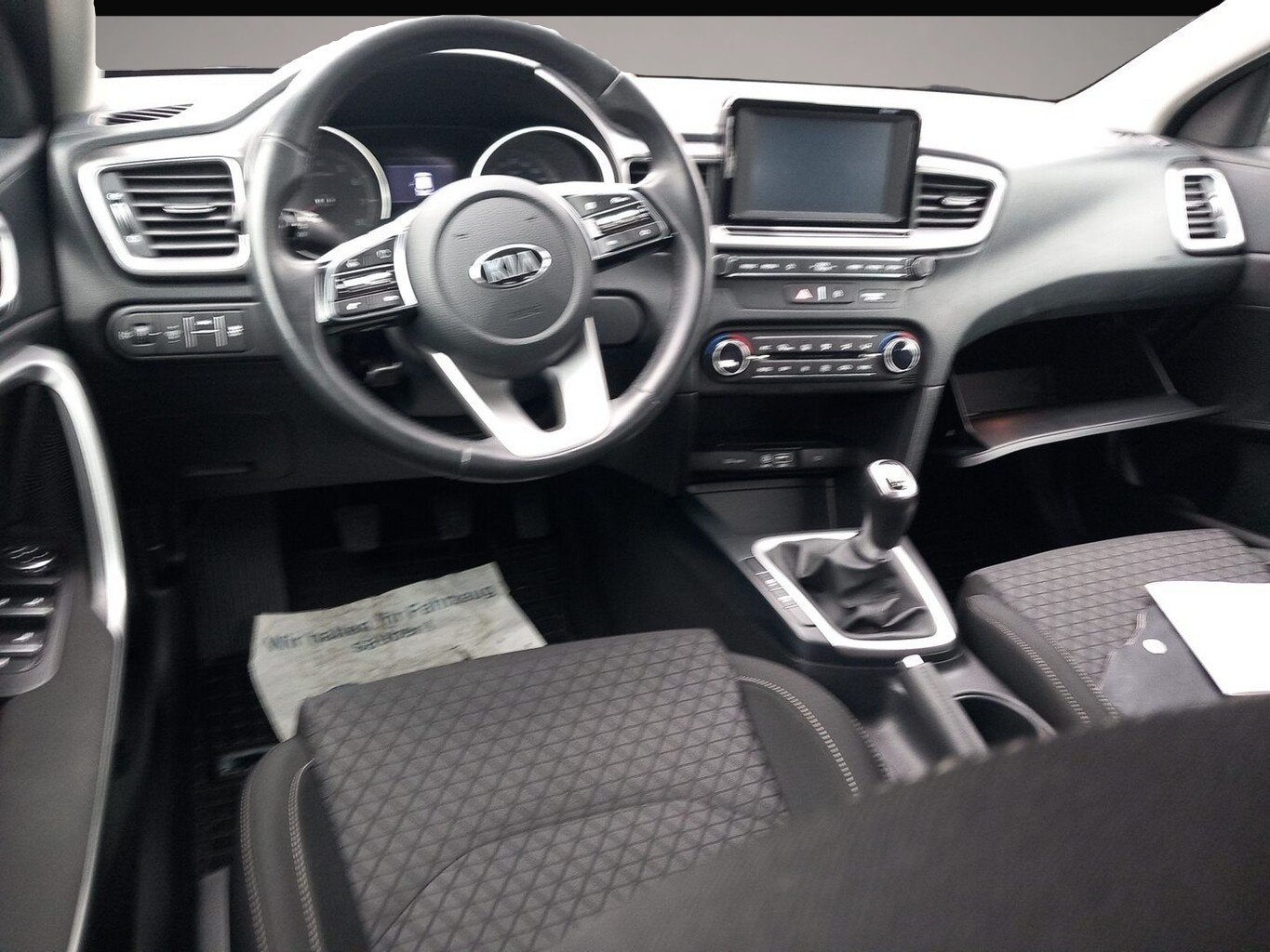 Bild 5 Kia cee'd / Ceed SW 1.4 TGDI 140 Kam PDC Klimaaut. LaneA 16Z