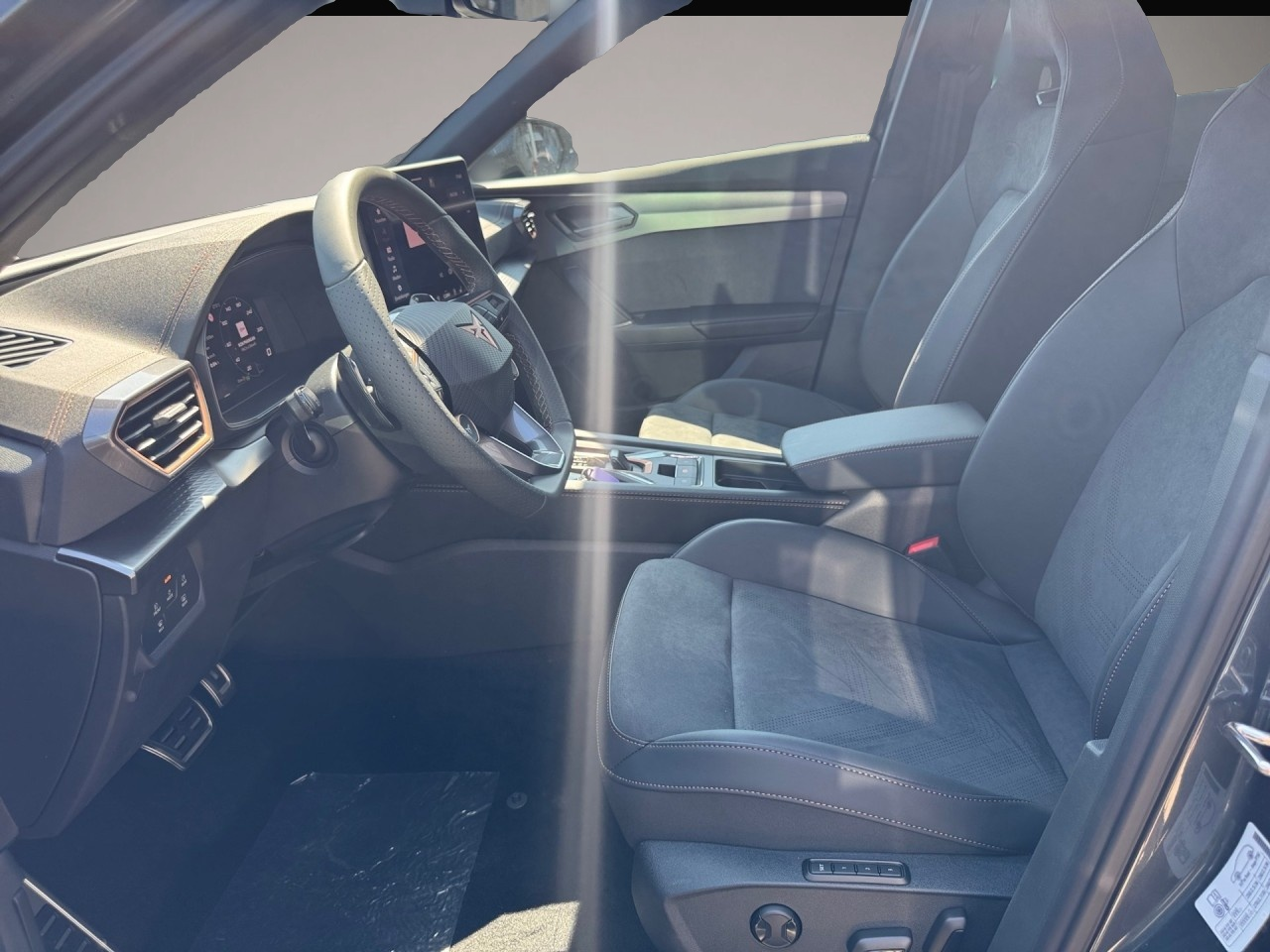 Bild 5 Cupra Formentor VZ 4x4 DSG AHK 19-Copper 5J.-Garantie