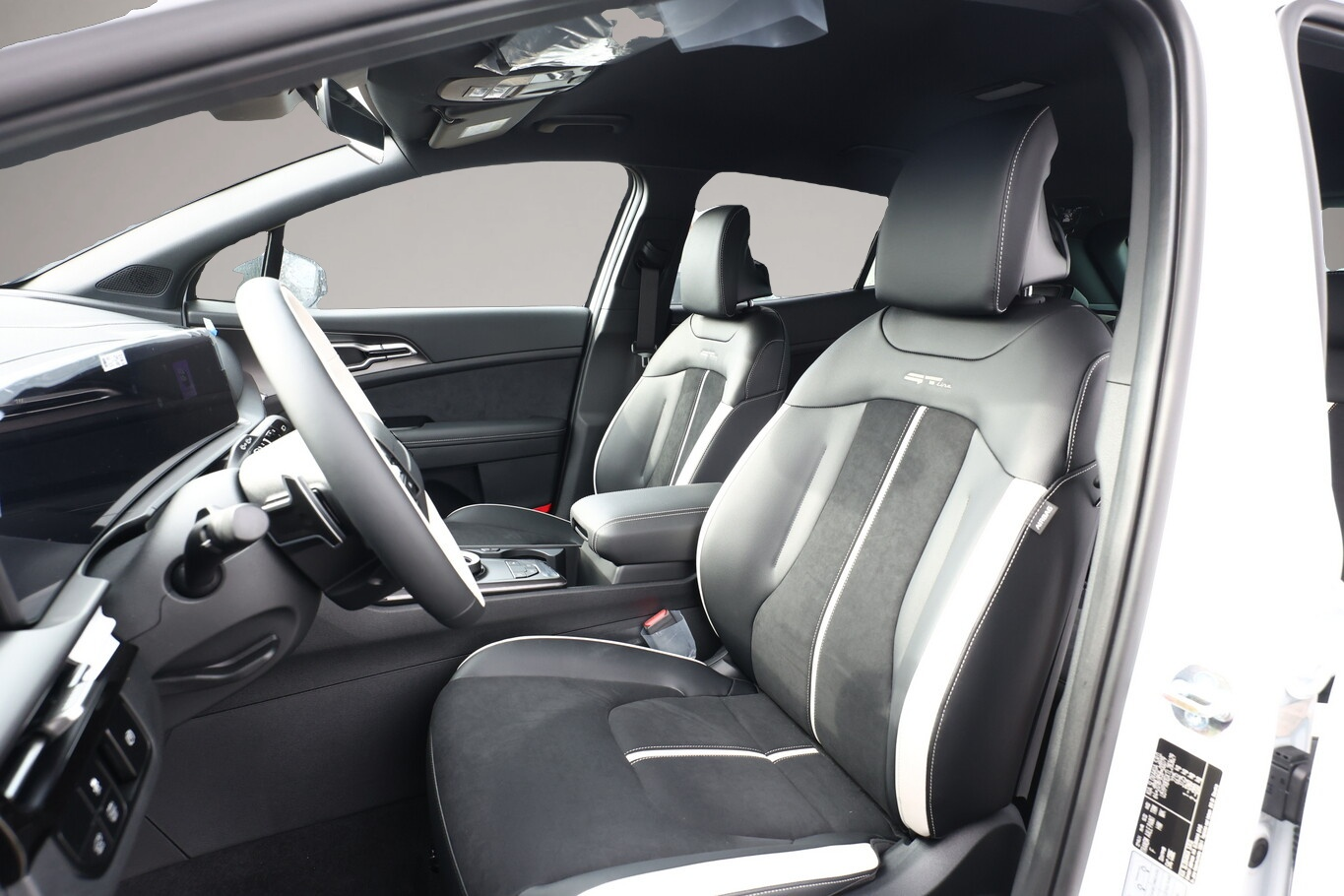 Bild 5 Kia Sportage HEV GT-Line eHK elSitze 4xSHZ DigC ACC